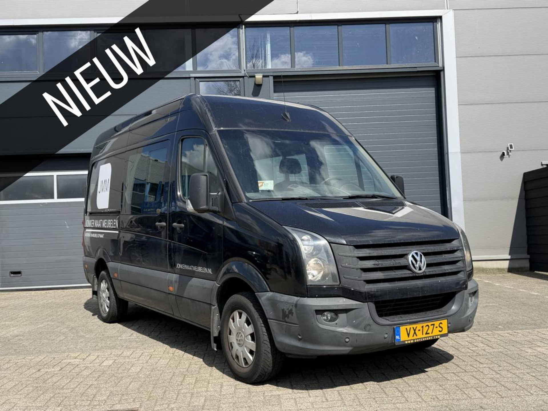 52955358